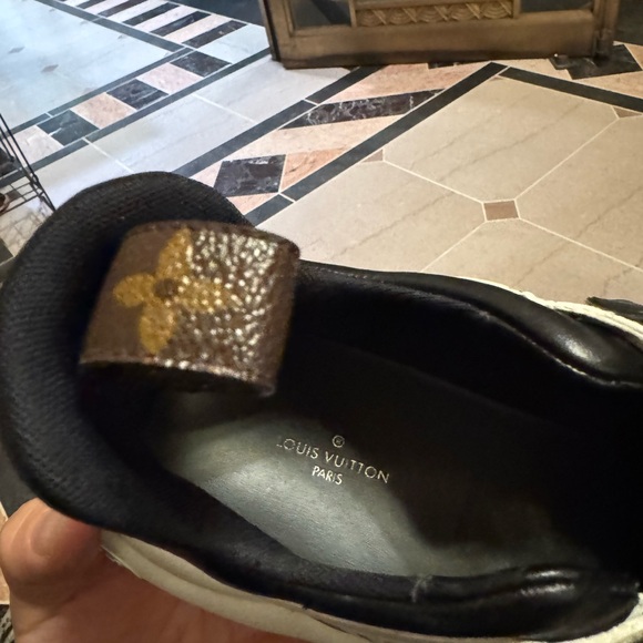 Louis Vuitton calfskin pop LV - Picture 14 of 16